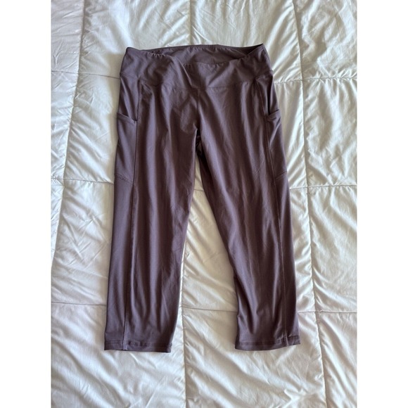 Women's Simple Addiction Side Pocket Leggings, Purple, Size 1x Cropped EUC - Picture 1 of 8